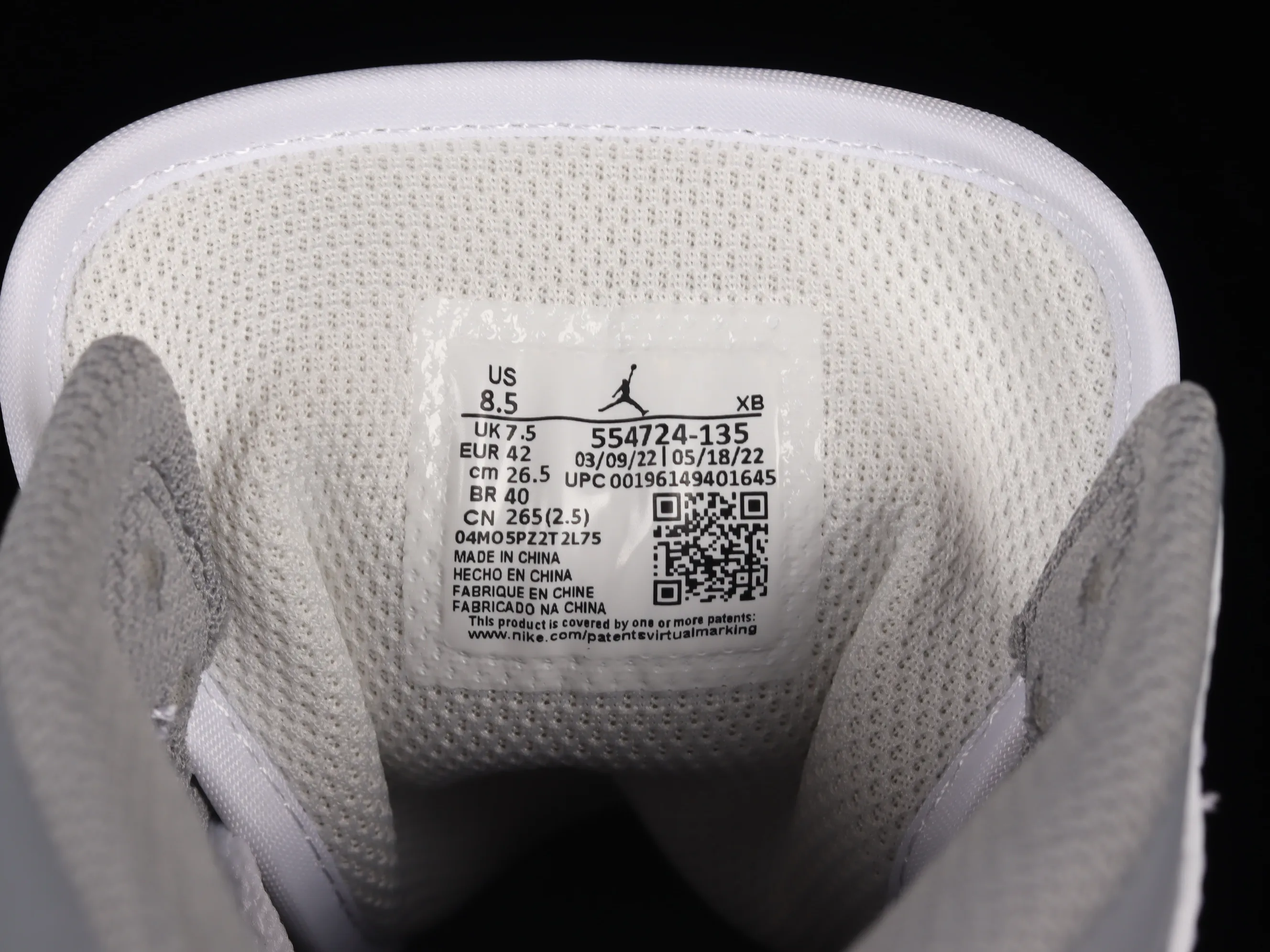 All categories Air Jordan Jordan series basketball shoes Air Jordan 1 Mid G version pure original Air Jordan 1 Mid "Vintage Grey" AJ1 Joe 1 white gray mid-top basketball shoes 554724-135